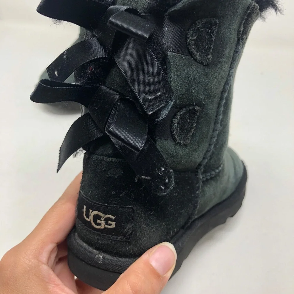 Ugg Bailey Bow Tie Boot Black Faux Fur Lined Girls 11 Winter Cozy